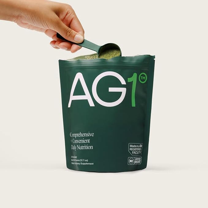 AG1 Greens Powder Supplement | Improve Gut Health | Multivitamin, Probiotic, Gluten Free, Vegan and Keto Friendly | 75 Vitamins (Athletic Greens) - Family Starter Kit